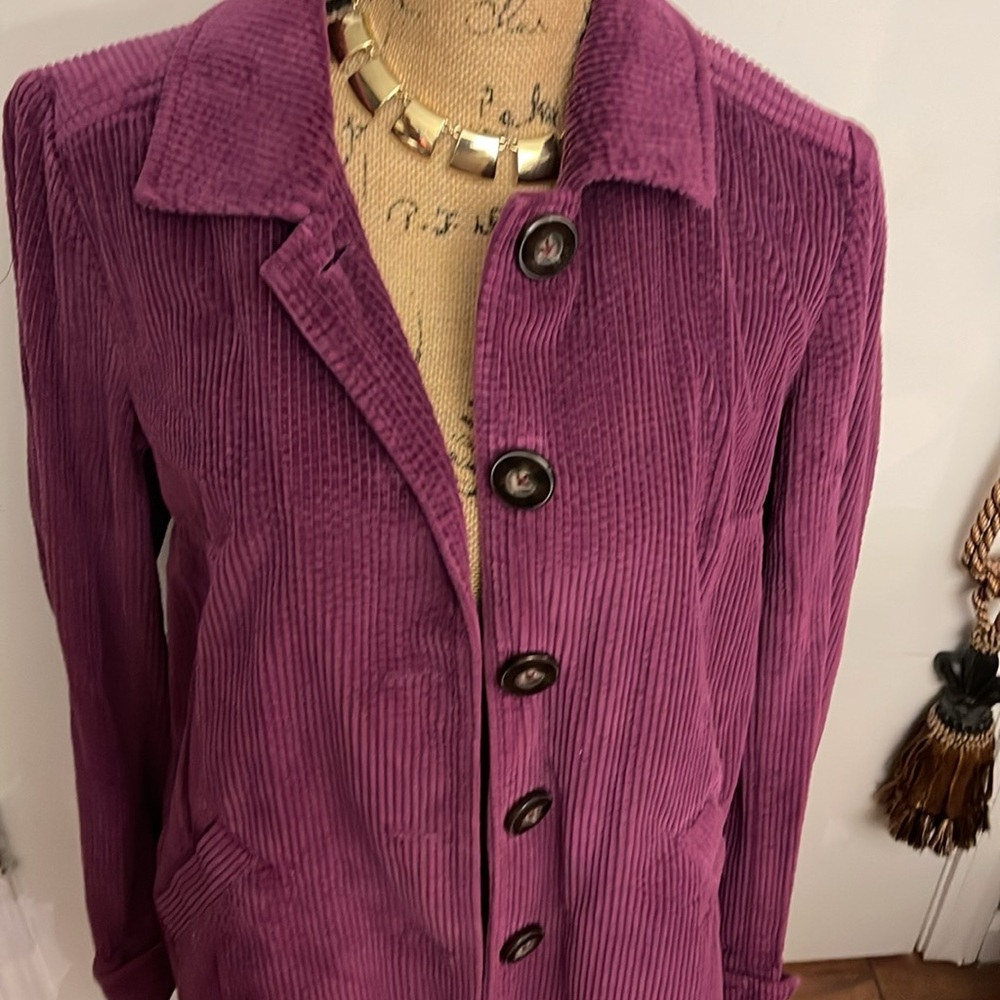 Jacket - Picture 2 of 7